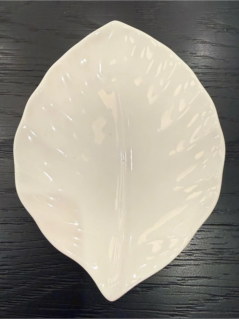 White Porcelain Crate & Barrel Leaf-Shaped Ceramic Serving Plates - Set of 5